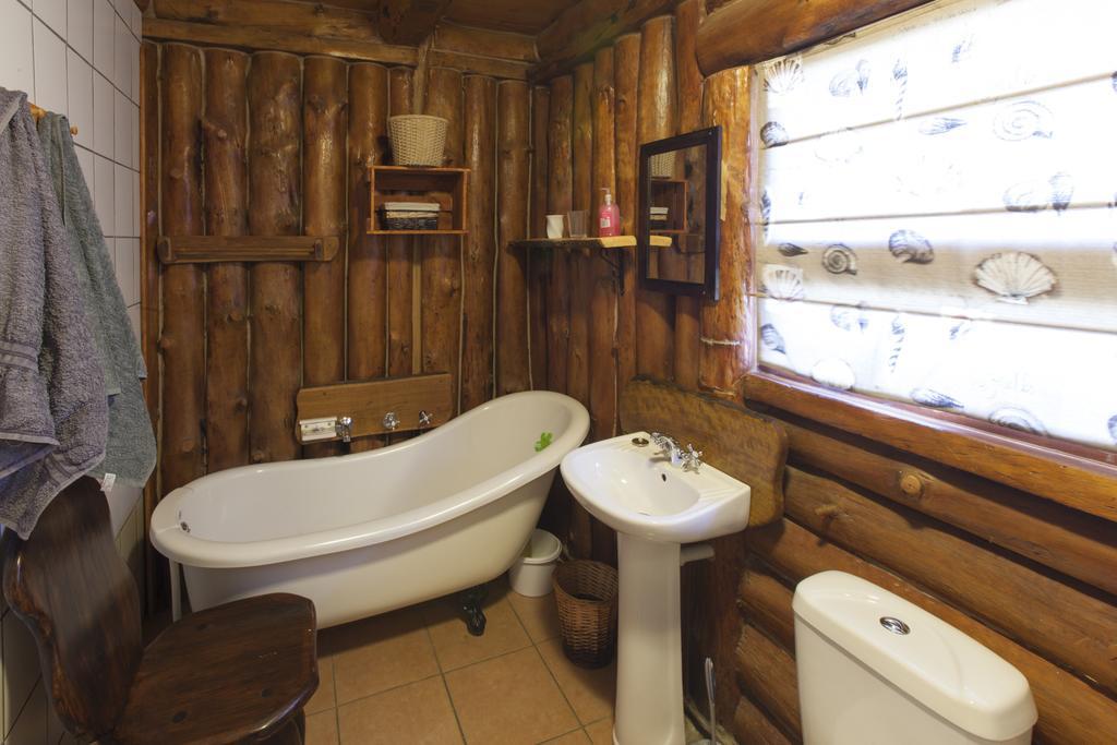 A Log Home At Buffalo Creek Buffeljagsrivier ภายนอก รูปภาพ